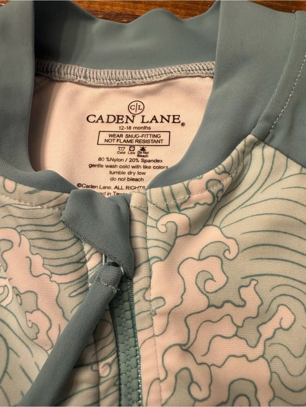 Caden Lane Seafoam Wave-Print Infant Rash Guard